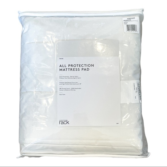 NORDSTROM Mattress Pad - TWIN - Picture 1 of 3